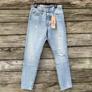 NWT Levi’s Wedgie Fit Jeans